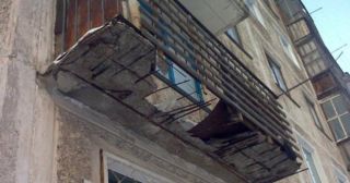 Демонтаж балкона Саяногорск, цена от 2948 руб.