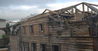 Демонтаж деревянных конструкций в Саяногорске - расценки от 1035 рублей - Сварной-Снг